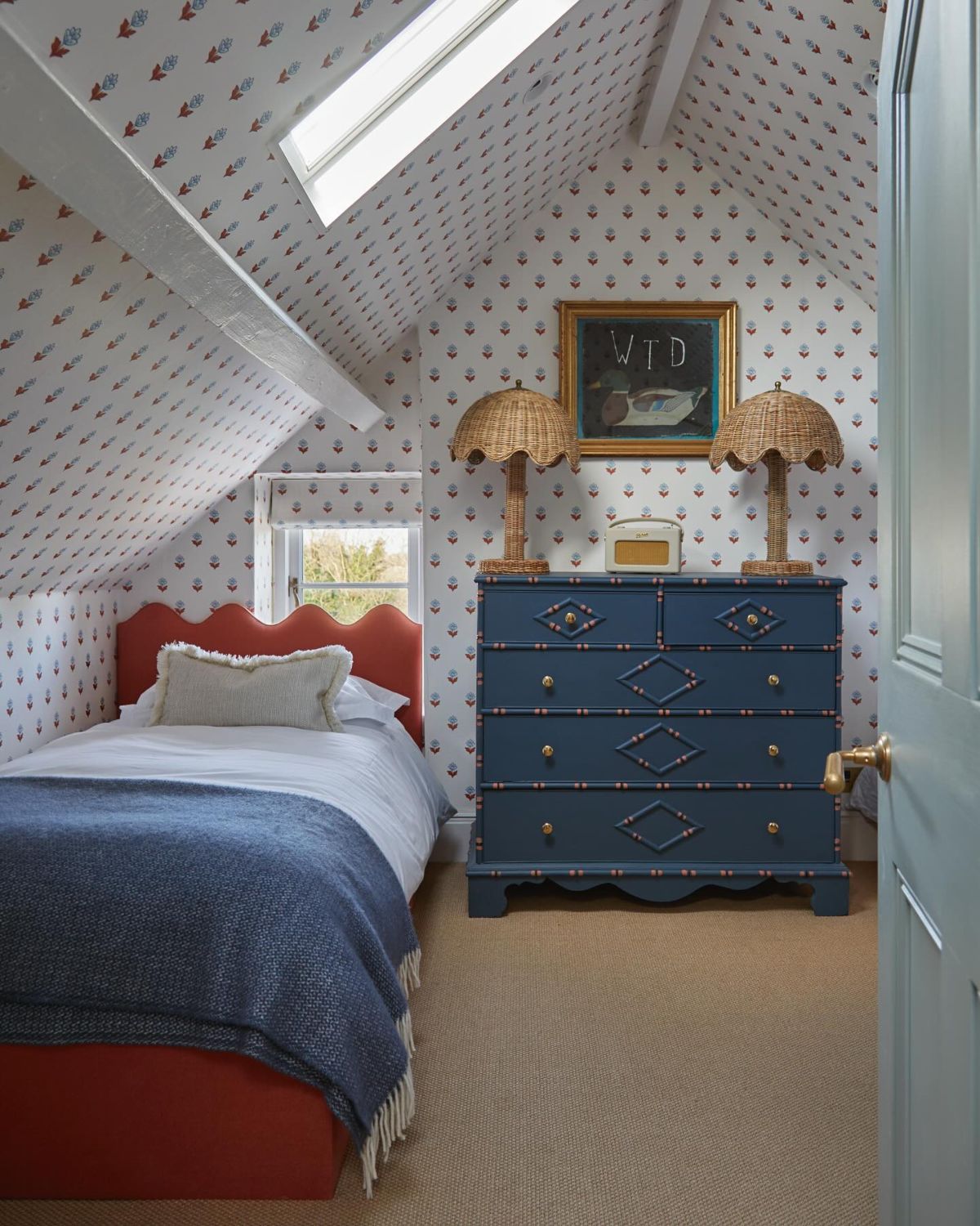 attic bedroom