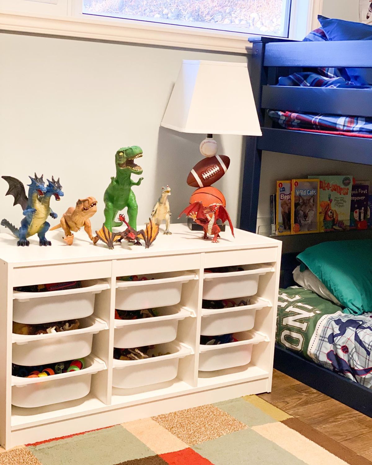 toy organizer