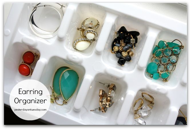 Ice Cube Earring Organizer