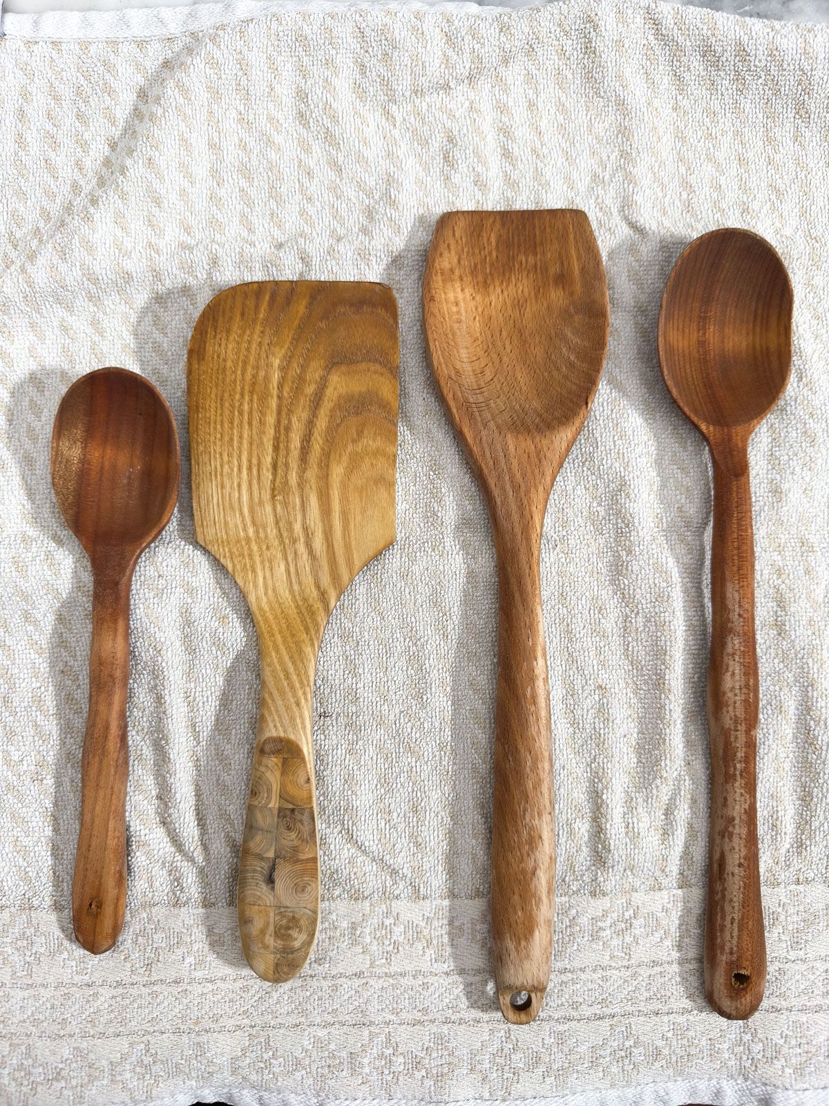 Clean Wooden Spoons with Hot Water and Vinegar