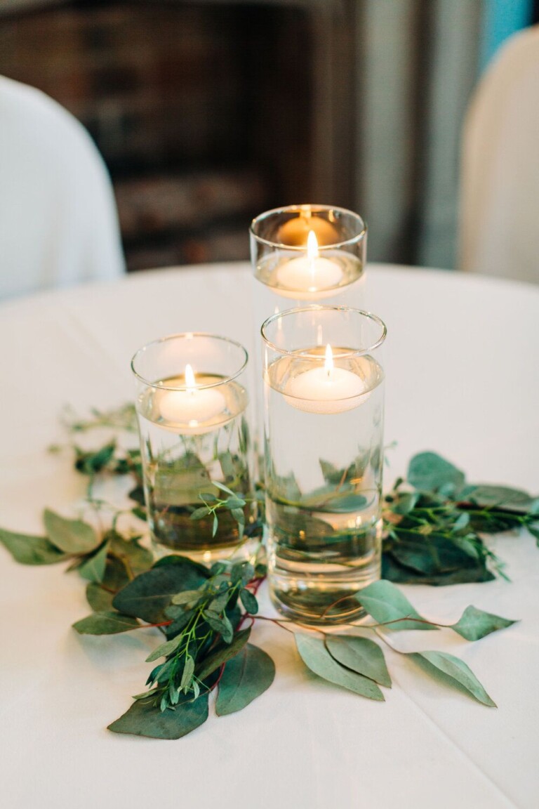 27 Stunning Round Table Wedding Centerpiece Ideas - Craftsy Hacks
