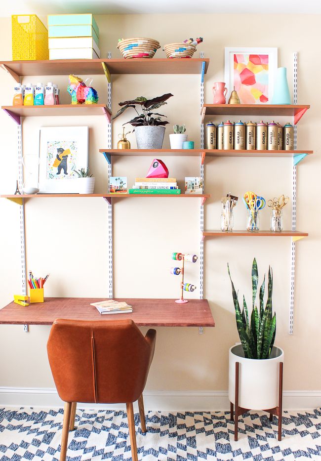  DIY Wall-Mounted Desk
