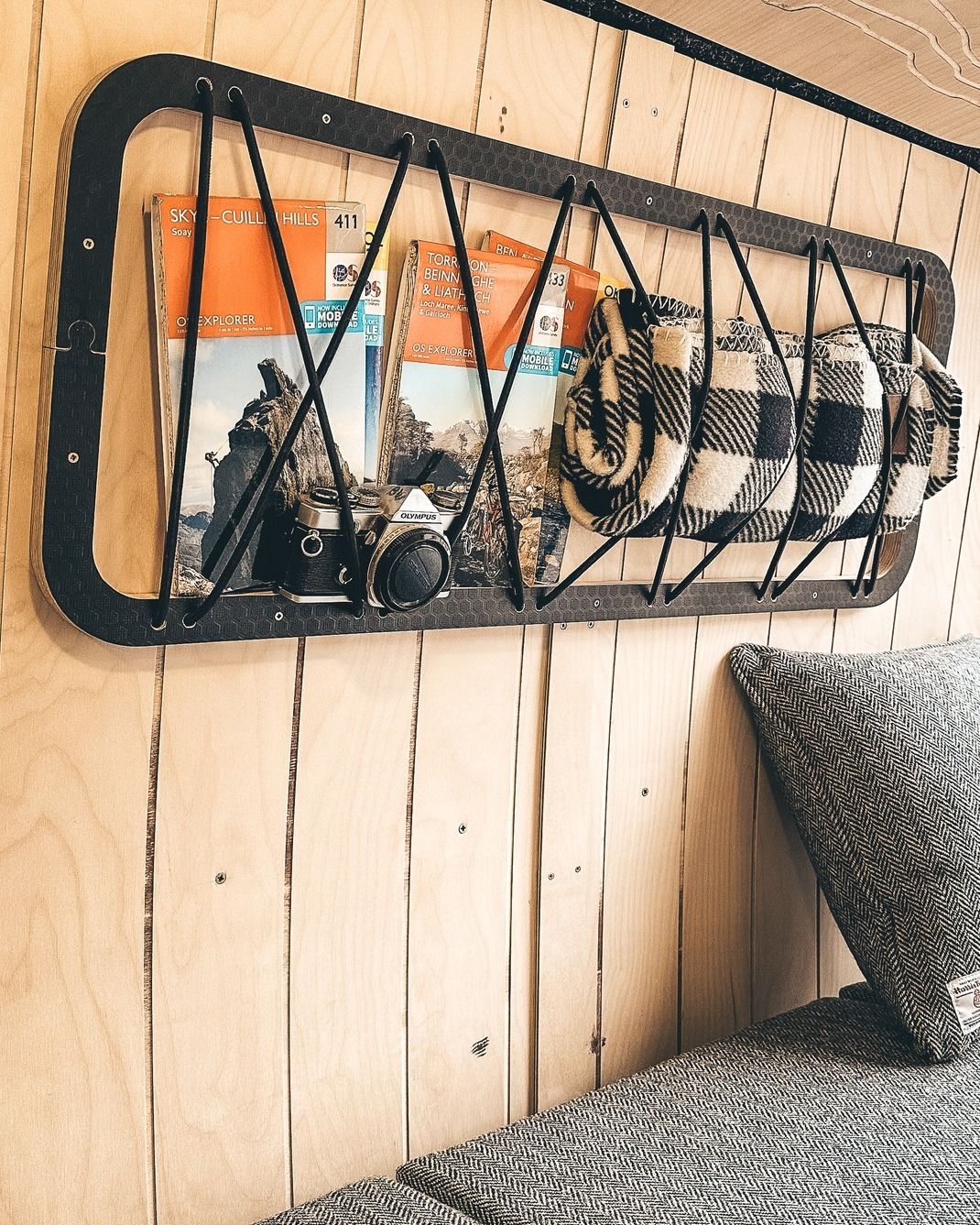 CowaBunga Bungee Van Storage