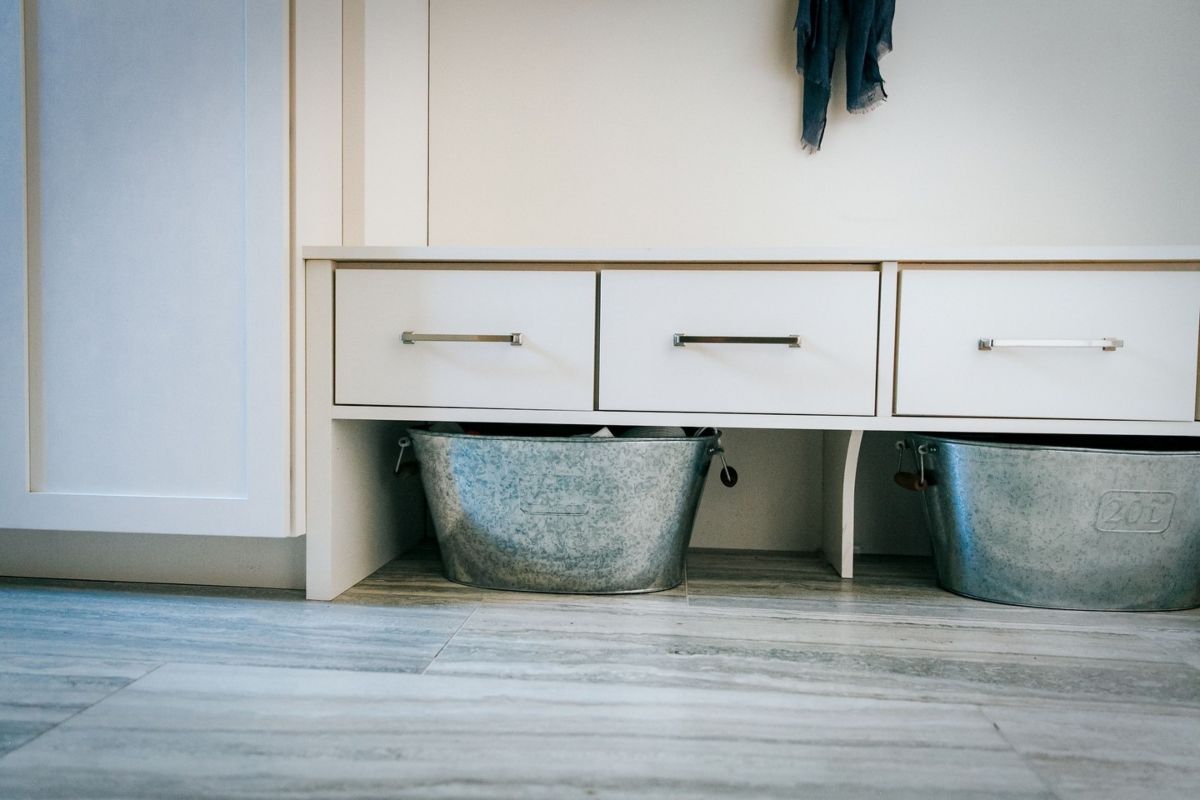 Bench with Drawers