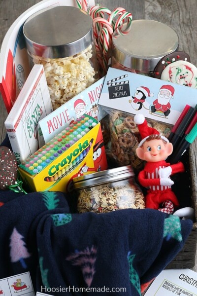 51 Christmas Basket Ideas for Friends and Family - Craftsy Hacks