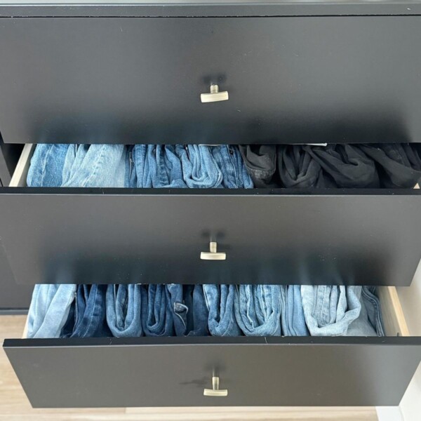 21 Awesome Jean Storage Ideas - Craftsy Hacks