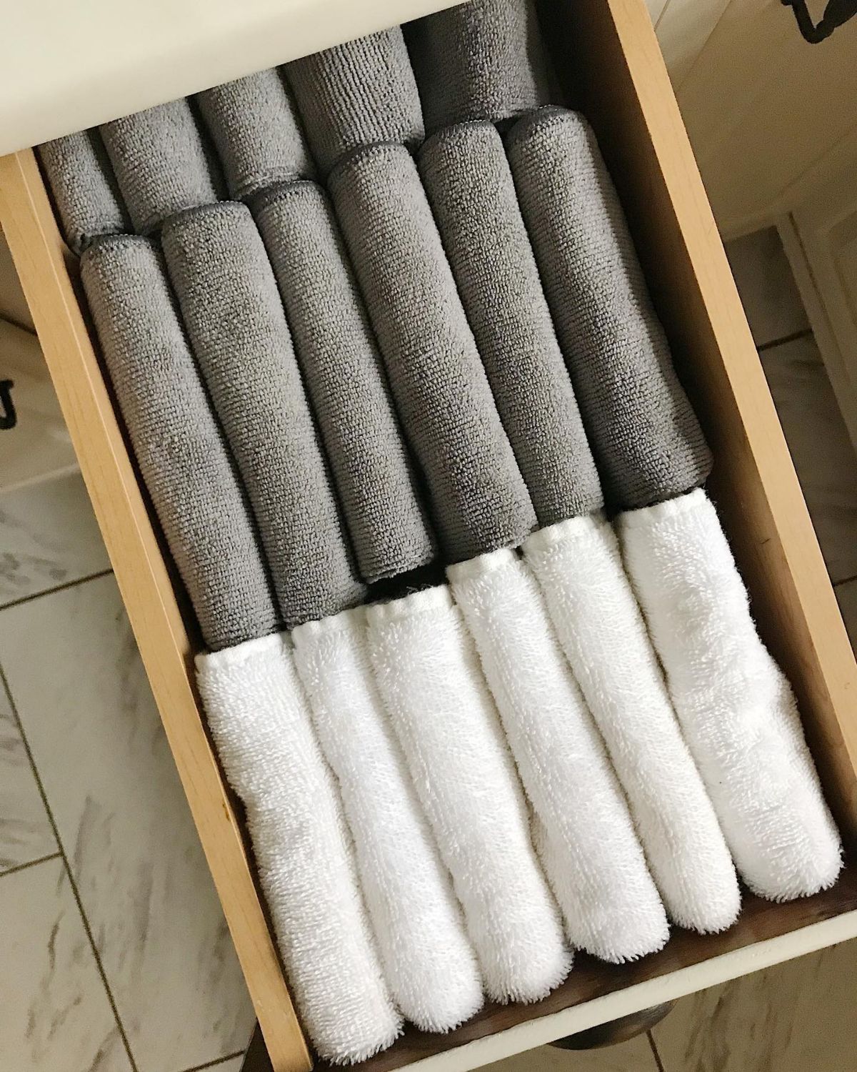 vertical folding