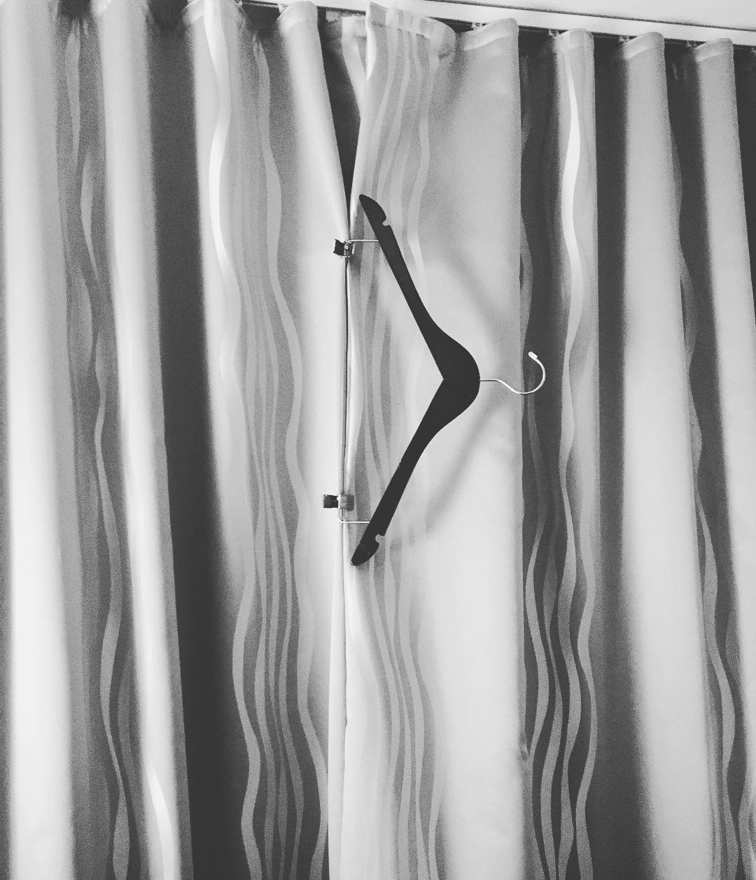 Hotel Room Curtain Hack