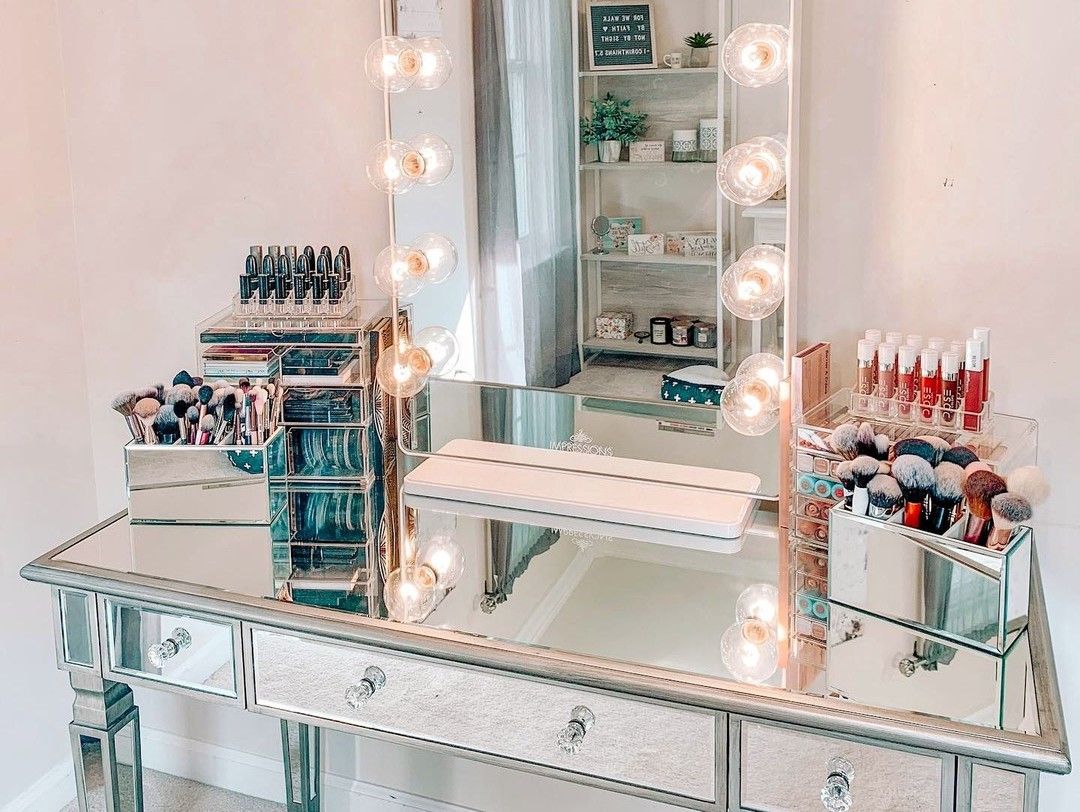 brush storage