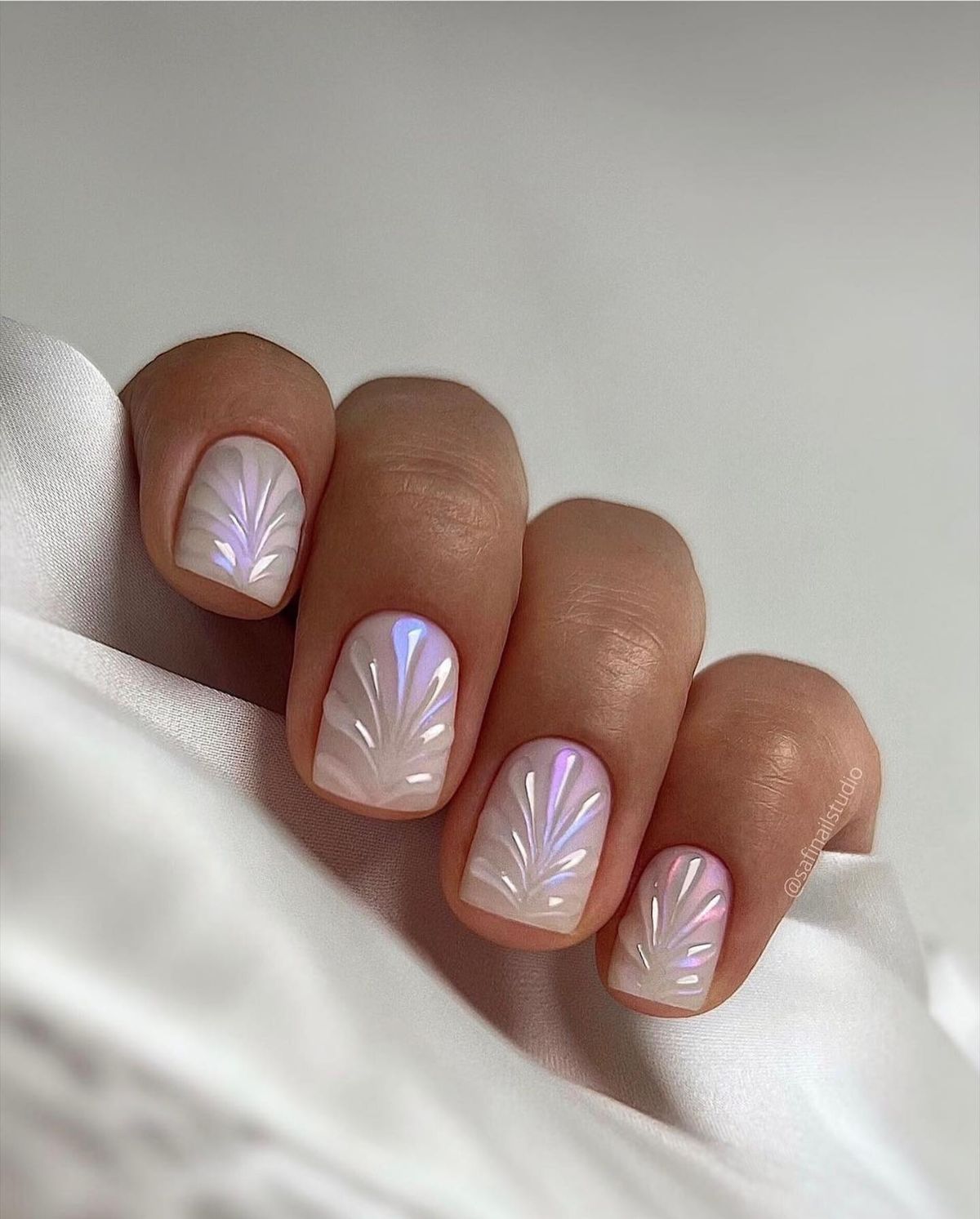 seashell nails