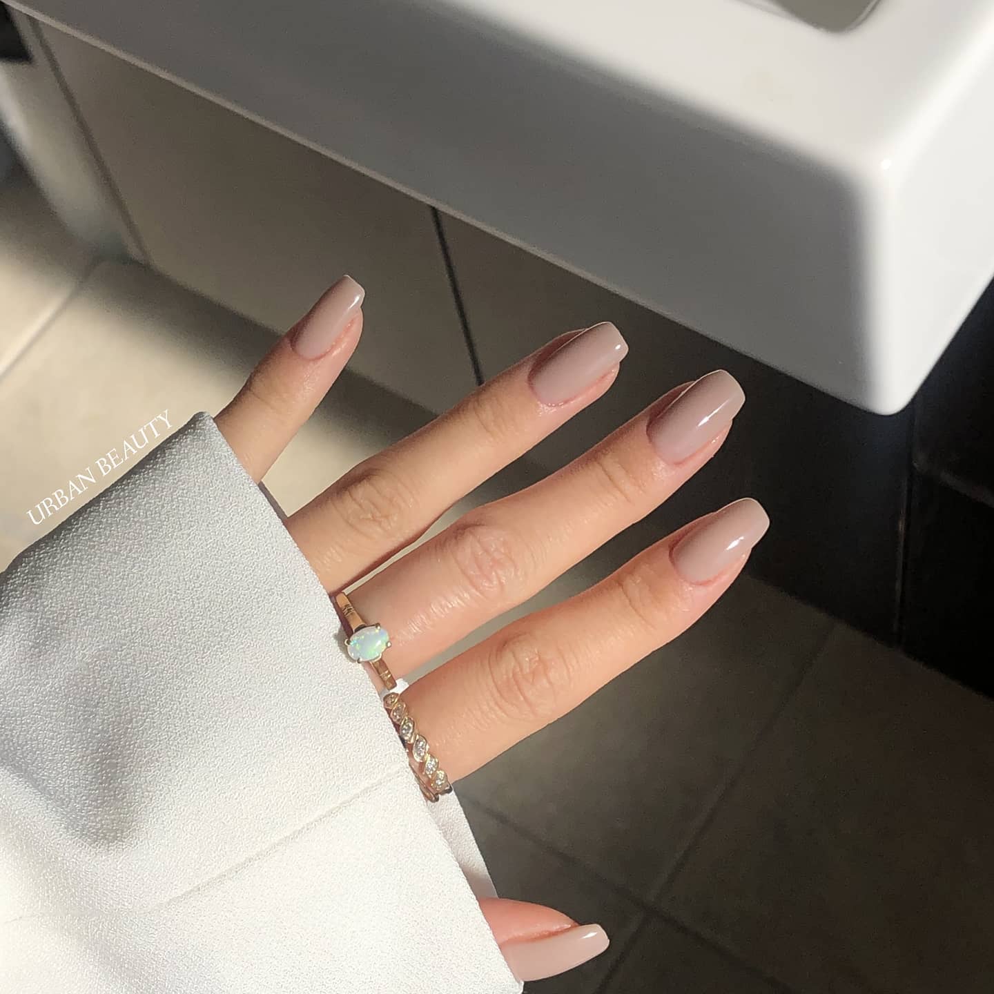 19. Soft and Muted Pink Nude Nails