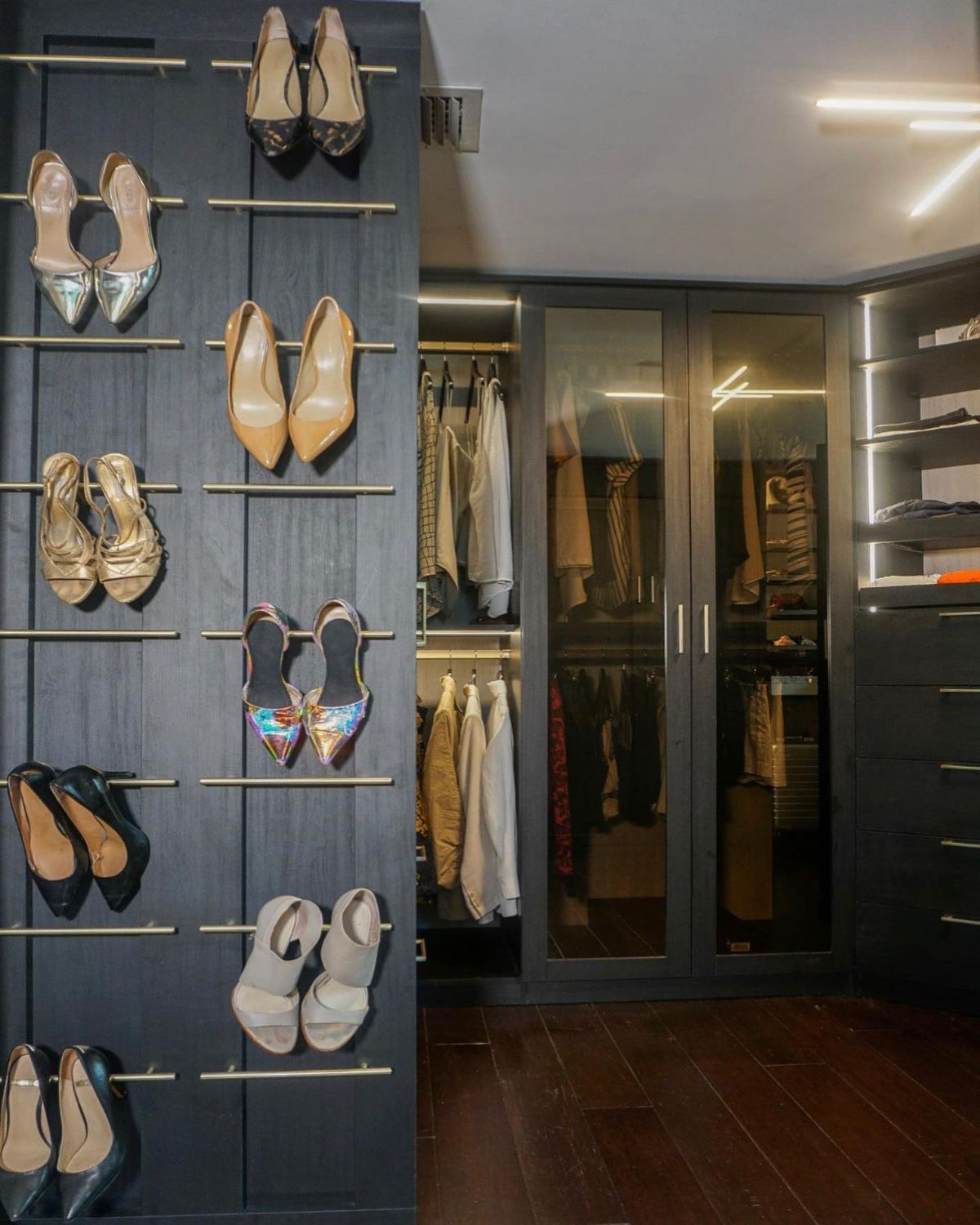 21. Drawer Pull Shoe Organization
