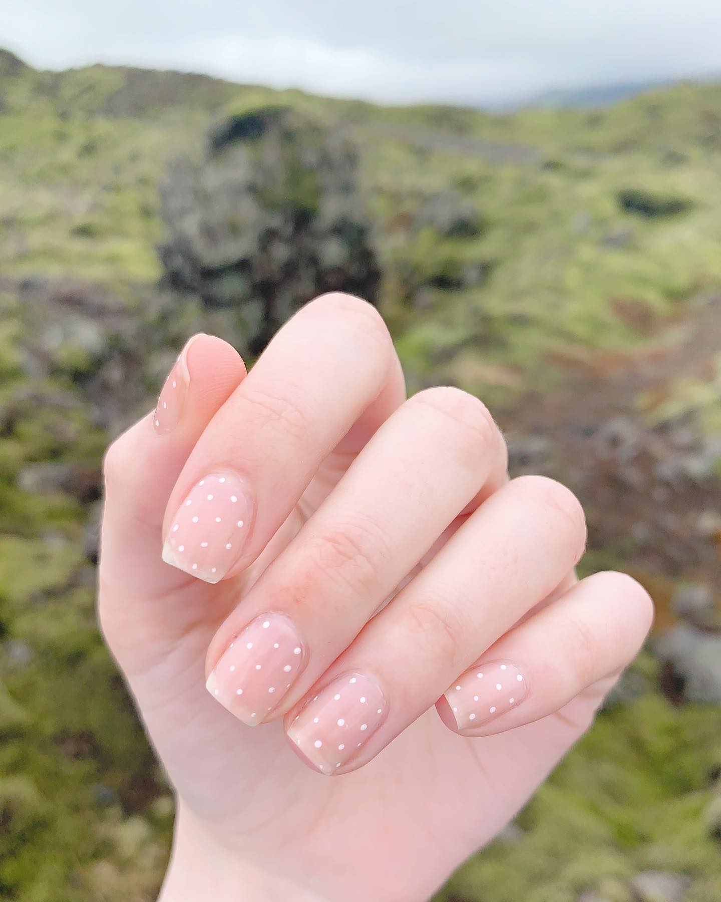 21. Minimalist Dots