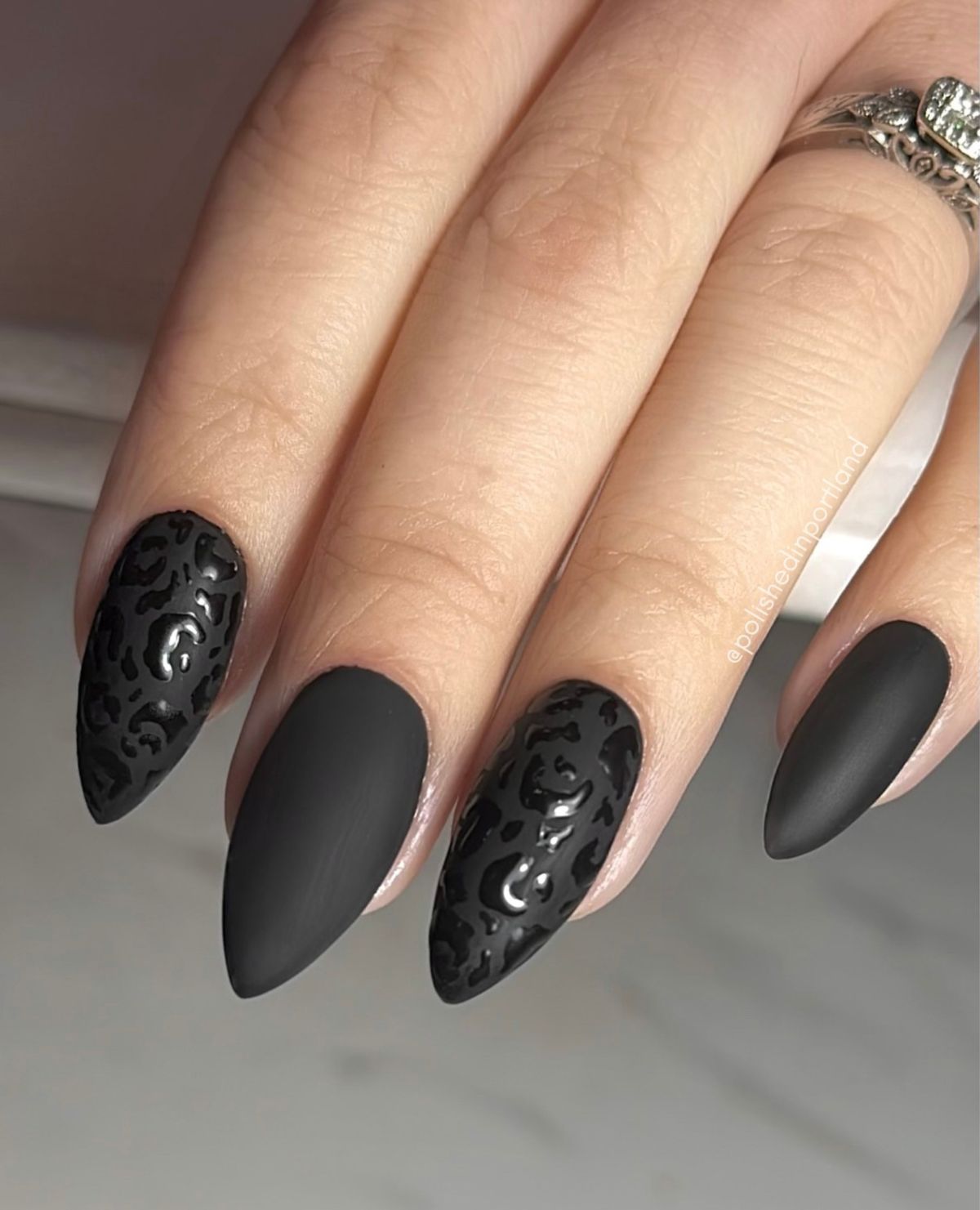 24. Cheetah Black Nails