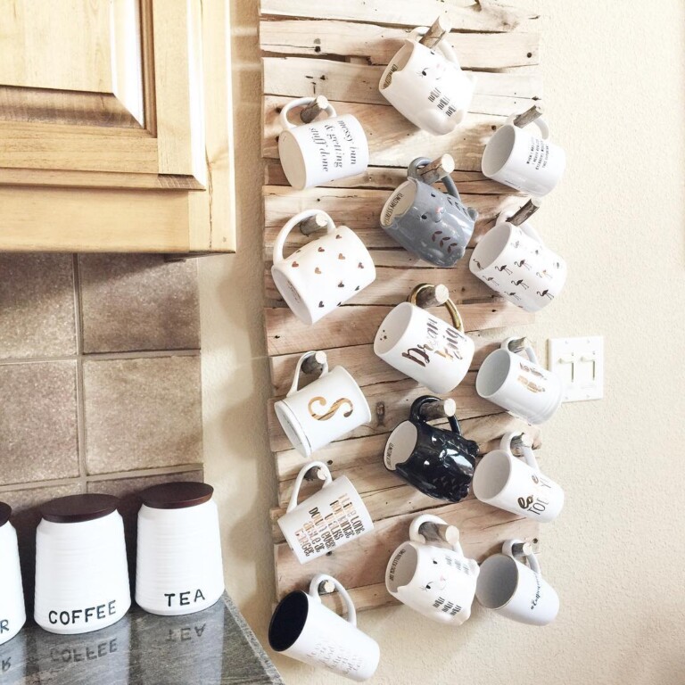 21 Genius Mug Organization Ideas - Craftsy Hacks