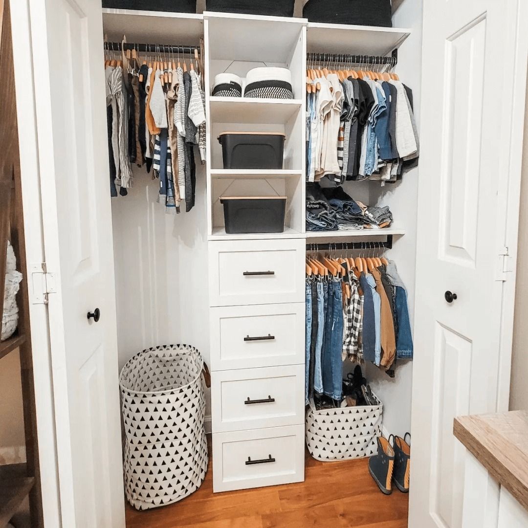 9. Double Rail Closet