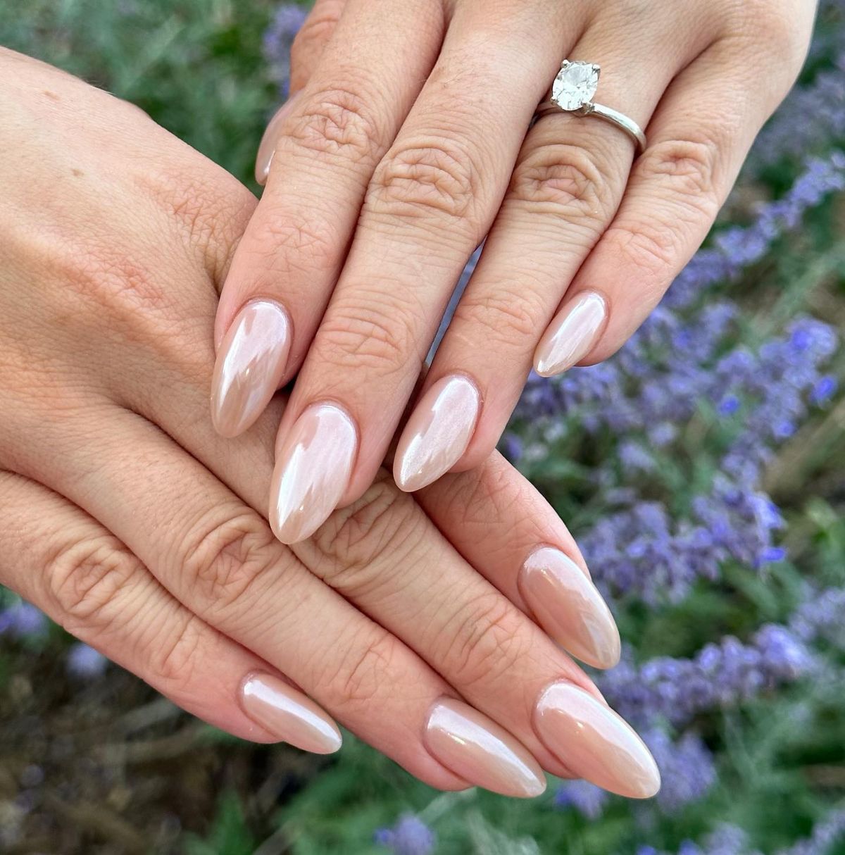 Nude White Chrome