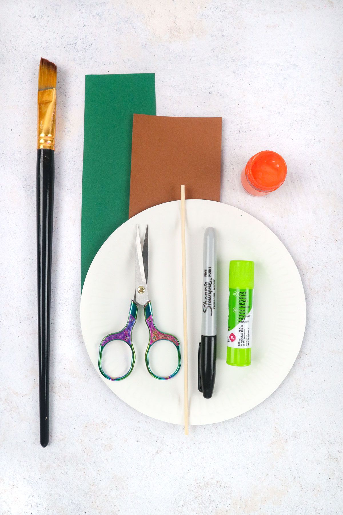 Paper Plate Pumpkin Materials