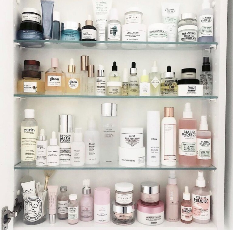 13 Medicine Cabinet Organization Ideas You Need - Craftsy Hacks