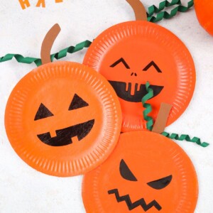 Paper Plate Pumpkin
