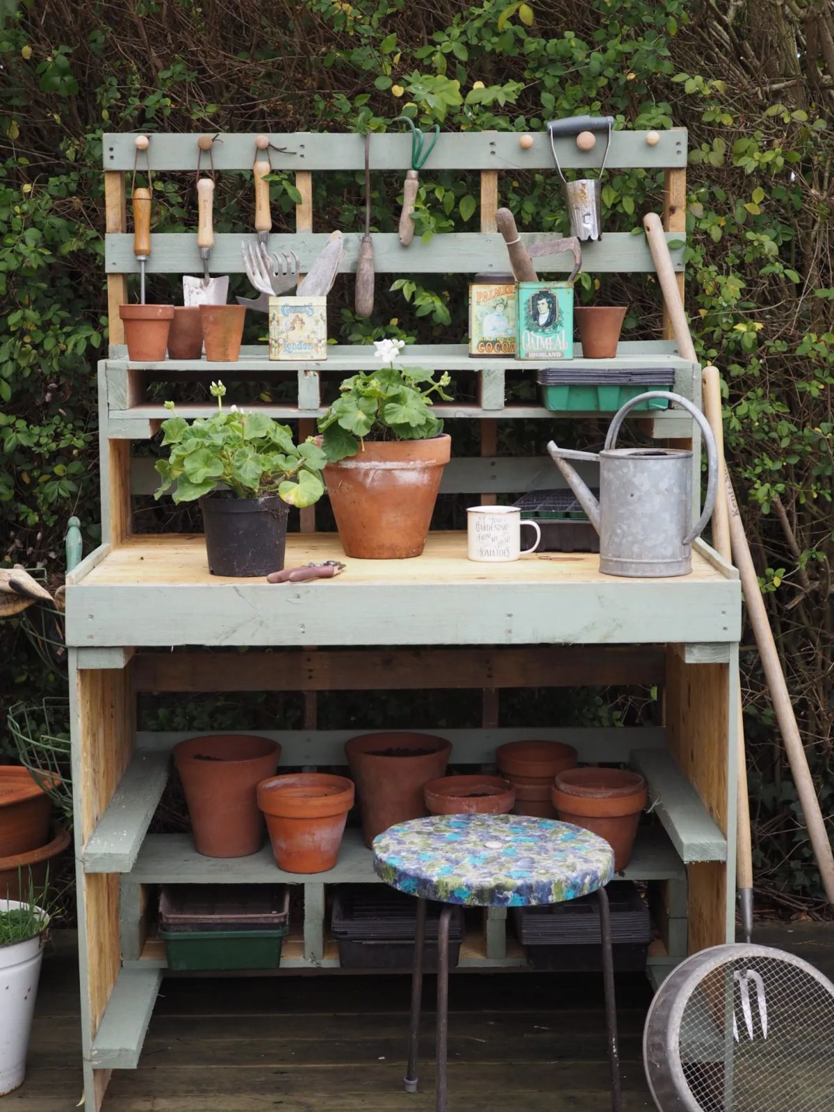 1. DIY Pallet Potting Bench