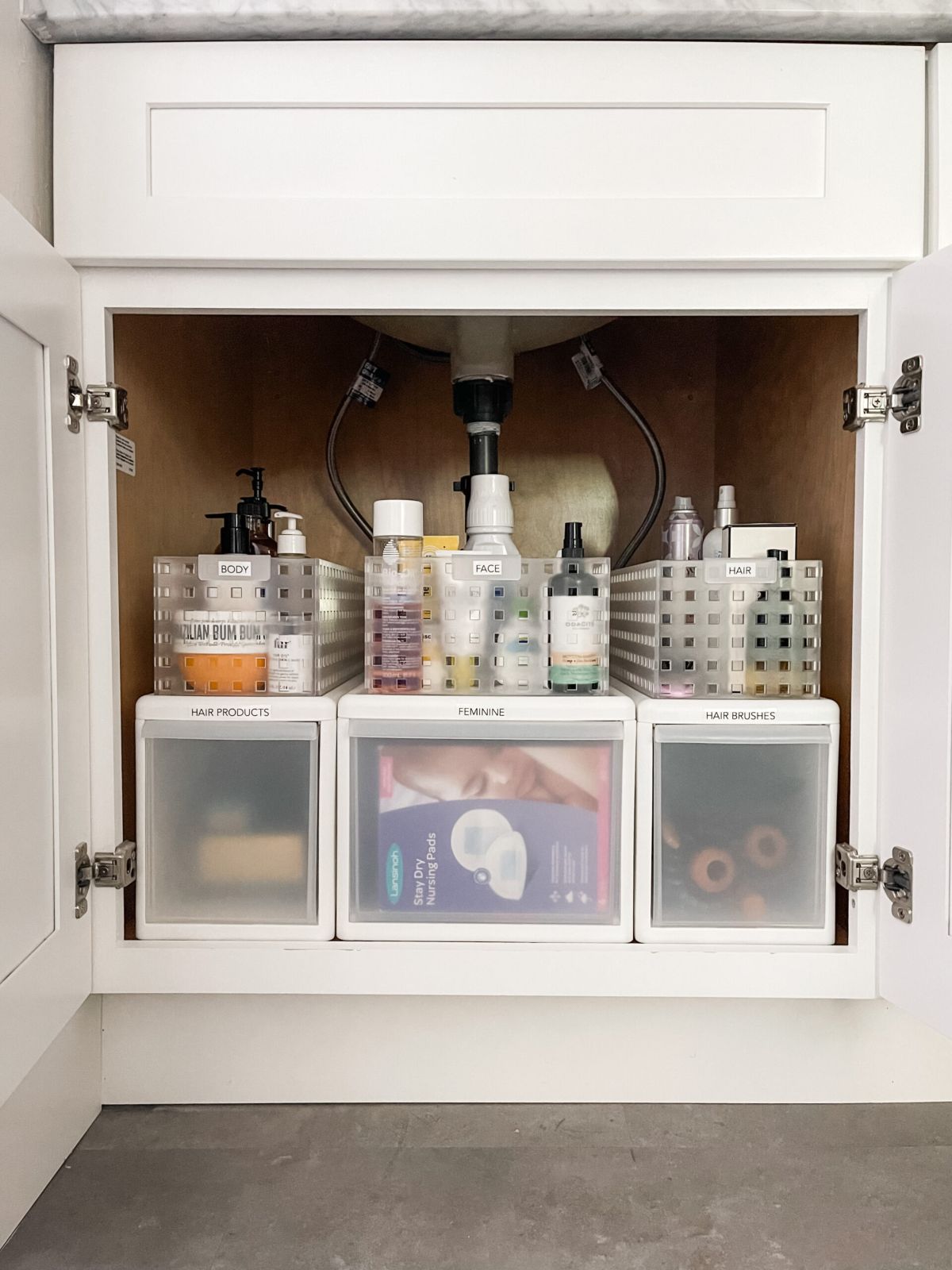 1.Under the Bathroom Sink Container