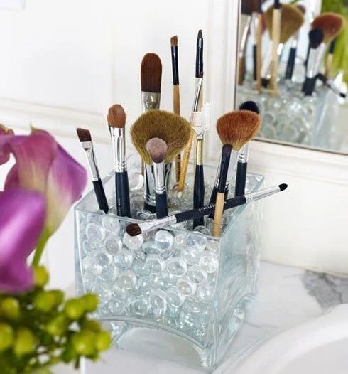 Vase Makeup Brush Holder