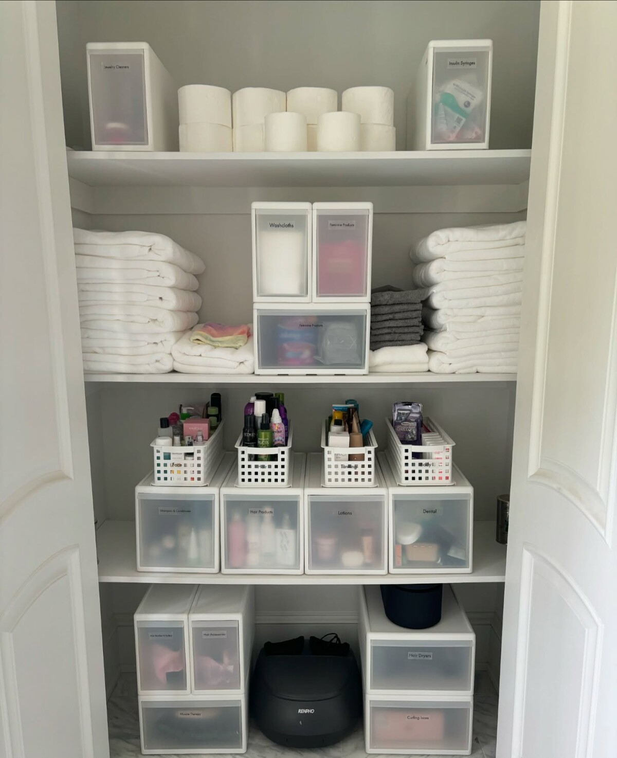 21 Genius Bathroom Cabinet Organization Hacks - Craftsy Hacks