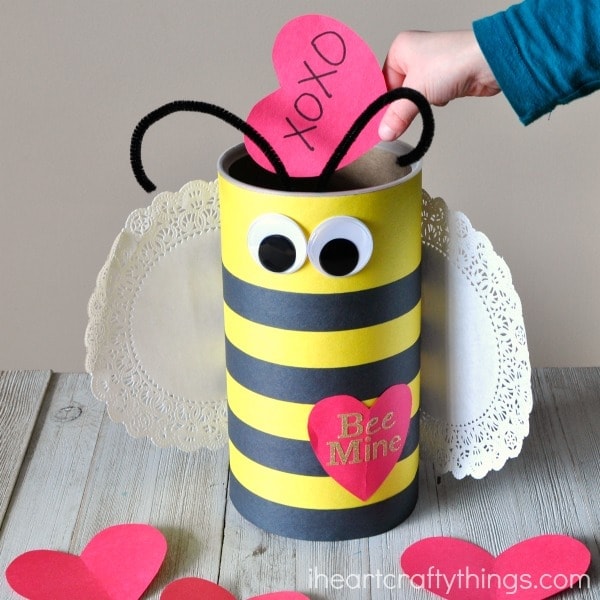 17. Bee Valentine Box