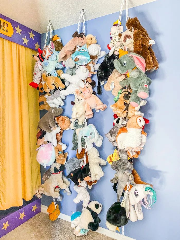 17. Hanging Storage
