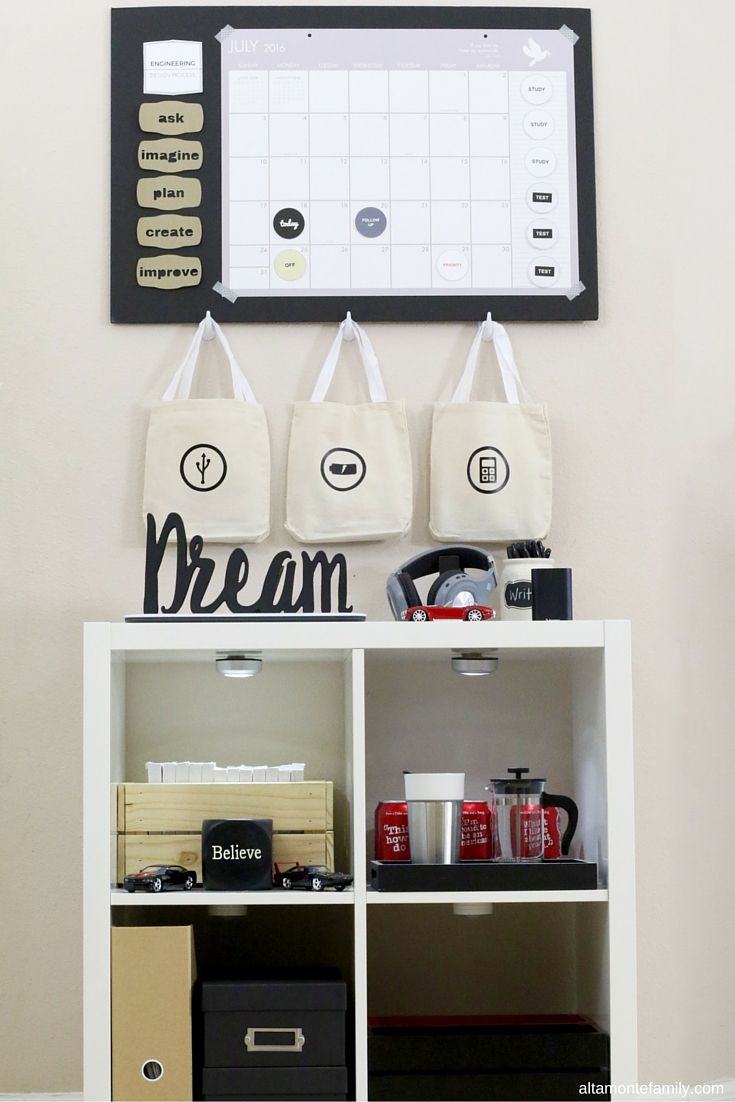 Wall Command Center