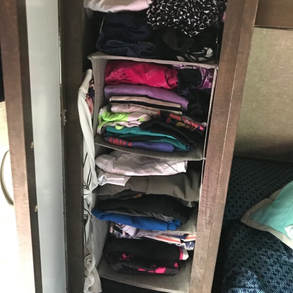 21 Genius Tiny Closet Organizing Hacks That Actually Work - Craftsy Hacks