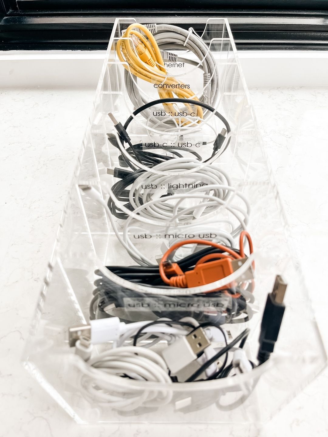 Belt Organizer to Store Charging Cords