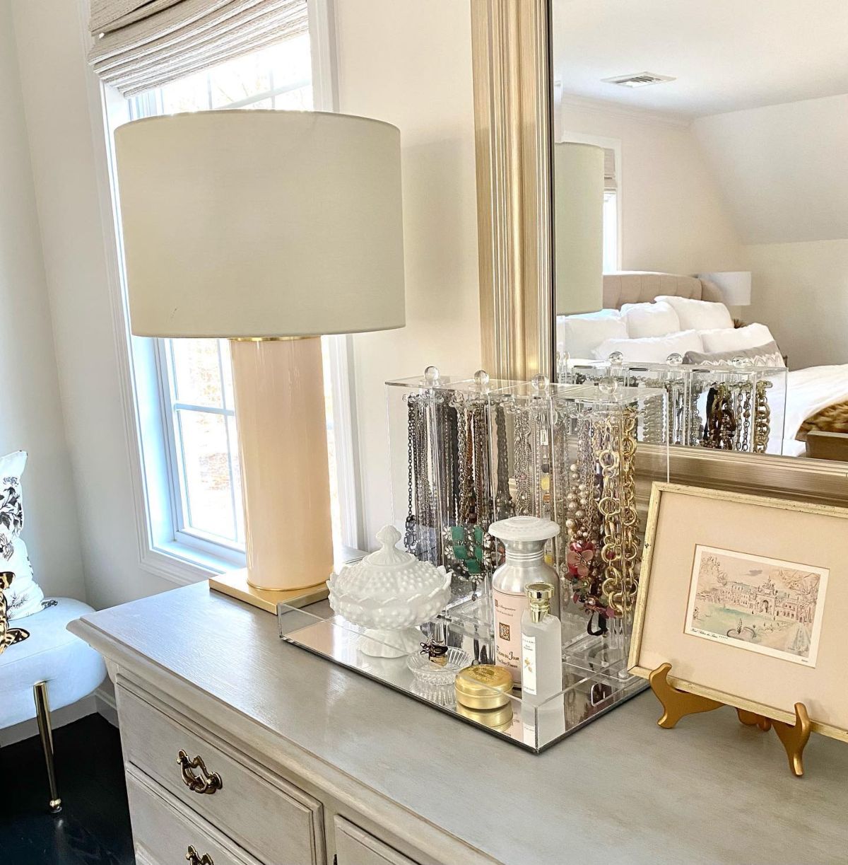 Jewelry Organizer to Keep Dressers Clutter Free