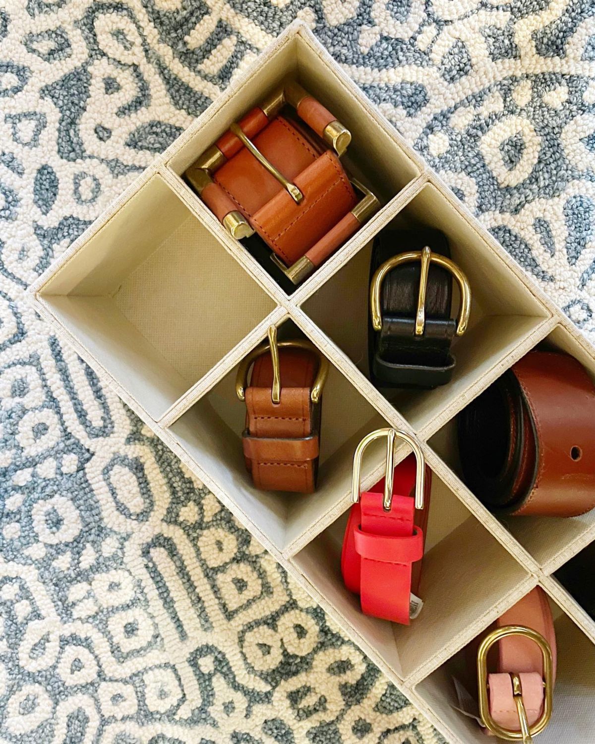 Linen Belt Storage Bin