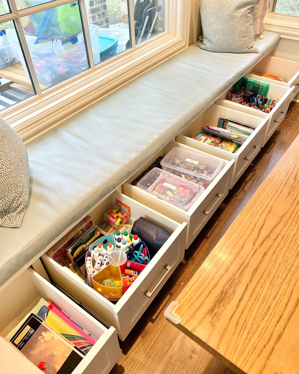 Bench with Storage Drawers