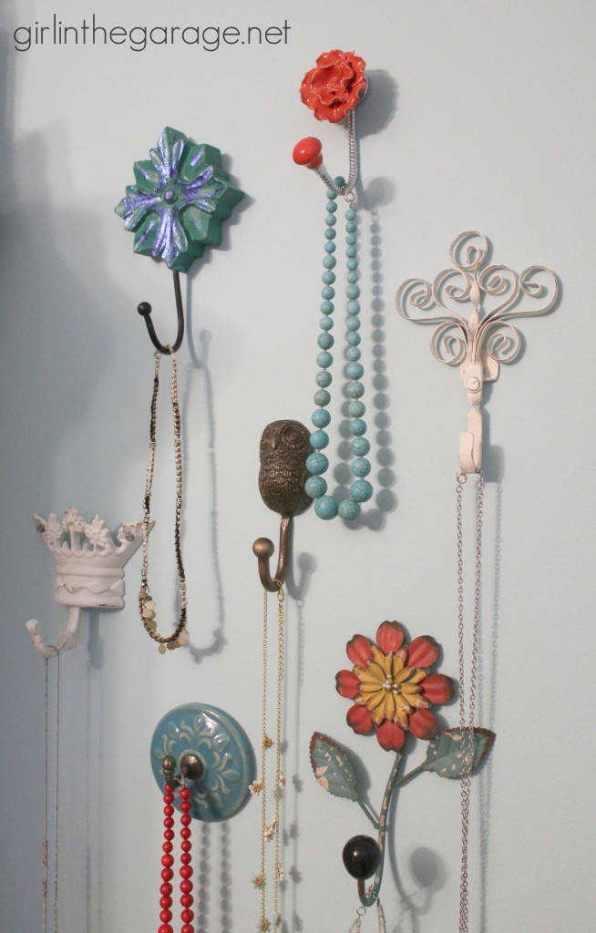 Wall Hooks to Utilize Wall Storage Space