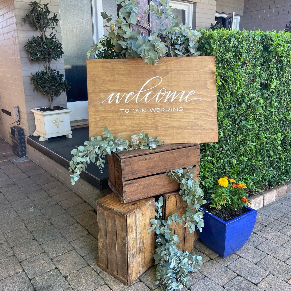10. Rustic Welcome