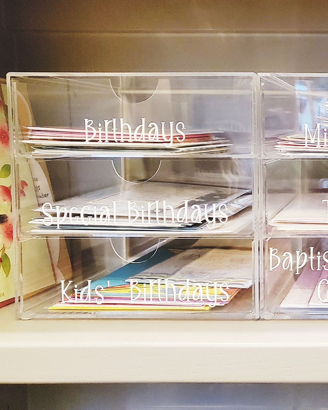 Acrylic Drawers Gift Station
