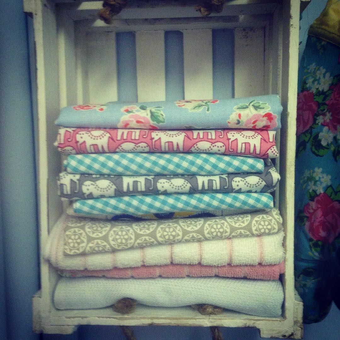 Storage Crate for Towels