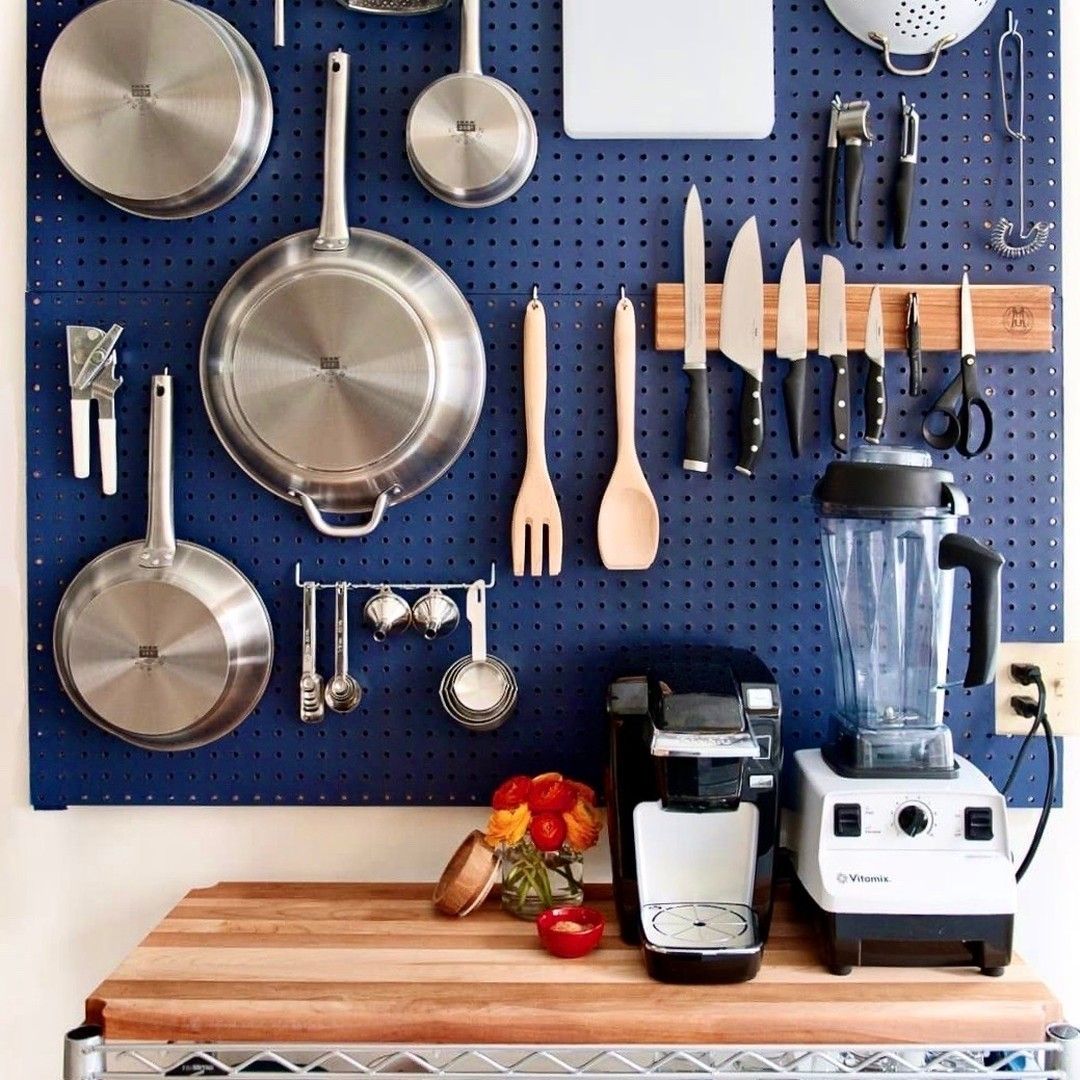 Kitchen Utensil Space