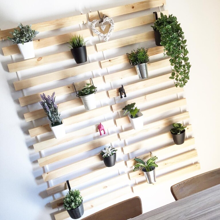 21 IKEA Hacks for Small Rooms - Craftsy Hacks