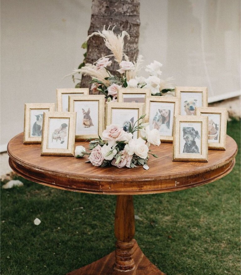 23 Stunning Wedding Memory Table Ideas - Craftsy Hacks