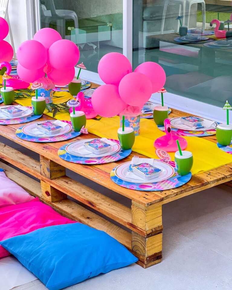 23 Ultimate Pool Party Ideas - Craftsy Hacks