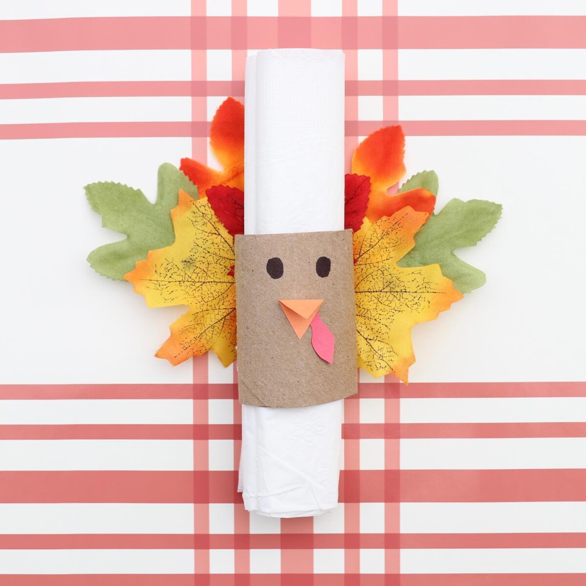21 Stunning DIY Thanksgiving Tablescape Ideas - Craftsy Hacks