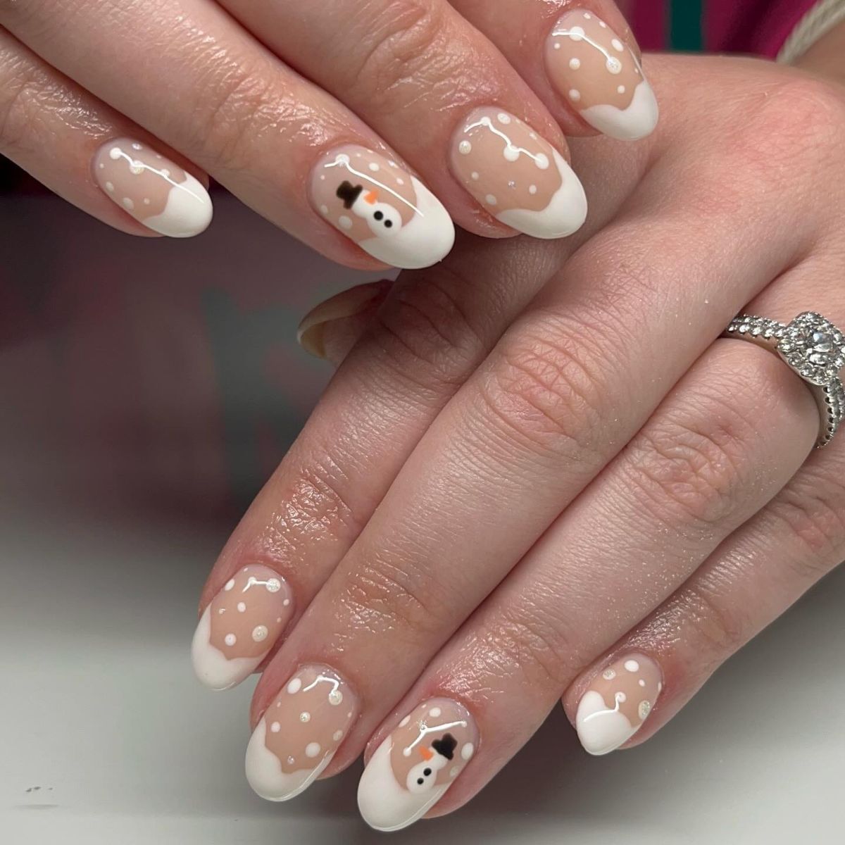 9. Snow French tips and cute snowmen